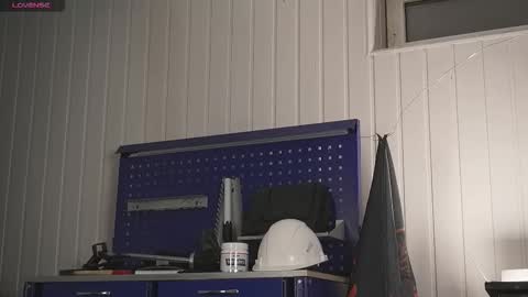Snapshot of dustyn_fox chatting on September 8, 4:39 pm Dustyn online show from September 8, 4:39 pm