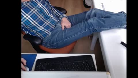 Snapshot of dutchpornking2 chatting on February 9, 12:52 pm dutchpornking2 online show from February 9, 12:52 pm