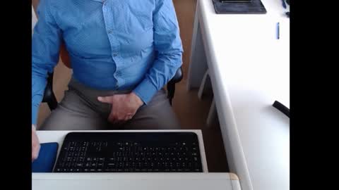 dutchpornking2 online show from November 25, 8:05 am