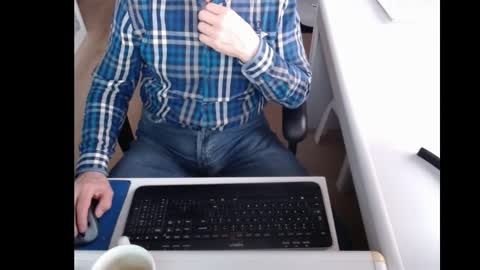 Snapshot of dutchpornking2 chatting on February 22, 8:40 am dutchpornking2 online show from February 22, 8:40 am