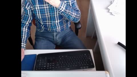 Snapshot of dutchpornking2 chatting on January 20, 8:41 am dutchpornking2 online show from January 20, 8:41 am