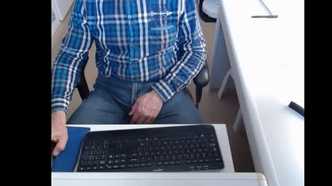 Snapshot of dutchpornking2 chatting on February 23, 12:54 pm dutchpornking2 online show from February 23, 12:54 pm