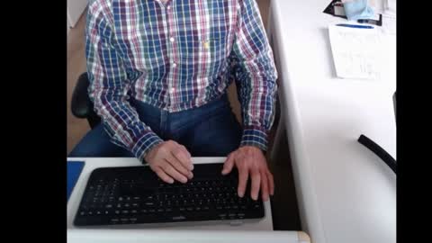 Snapshot of dutchpornking2 chatting on December 28, 8:48 am dutchpornking2 online show from December 28, 8:48 am