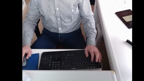 Snapshot of dutchpornking2 chatting on February 5, 8:54 am dutchpornking2 online show from February 5, 8:54 am
