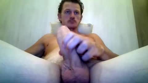 dutchwanker123 online show from May 21, 9:58 am