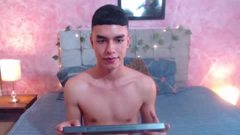 duvan_montes online show from November 12, 4:57 pm