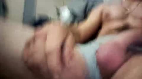 Snapshot of dvsshoes12 chatting on November 1, 4:38 am dvsshoes12 online show from November 1, 4:38 am