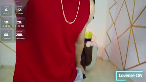 Snapshot of dwayne_brown chatting on February 10, 8:31 pm dwayne_brown online show from February 10, 8:31 pm