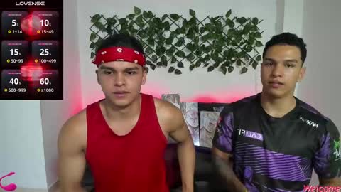 Snapshot of dwayne_brown chatting on January 5, 9:47 pm dwayne_brown online show from January 5, 9:47 pm
