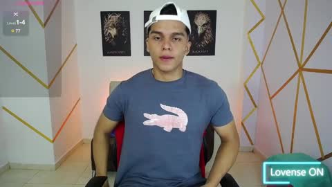 Snapshot of dwayne_brown chatting on February 22, 12:51 pm dwayne_brown online show from February 22, 12:51 pm
