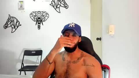 DWAYNIE online show from December 3, 7:03 am