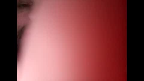 Snapshot of dwizziz chatting on October 27, 1:08 am Ivan online show from October 27, 1:08 am