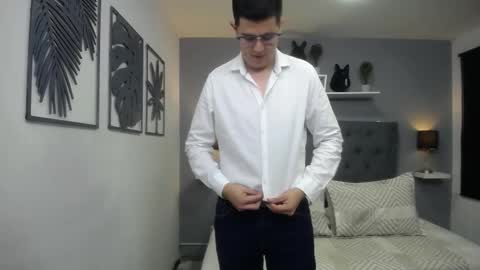  DYLAN SANTIAGO  online show from February 2, 7:55 pm