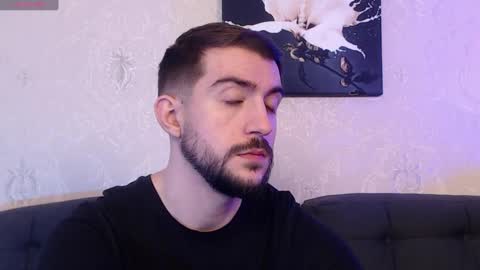 Snapshot of dylan_starxx chatting on February 2, 10:28 pm Dylan online show from February 2, 10:28 pm