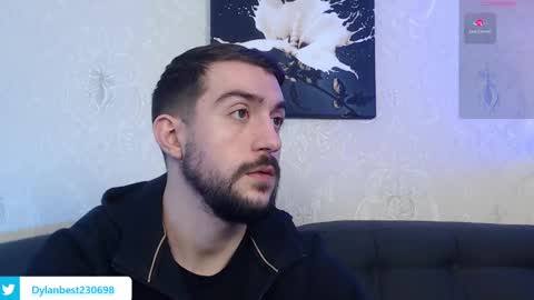 Snapshot of dylan_starxx chatting on February 11, 11:54 pm Dylan online show from February 11, 11:54 pm