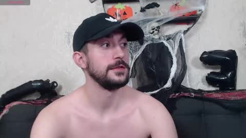 Snapshot of dylan_starxx chatting on October 30, 12:46 am Dylan online show from October 30, 12:46 am