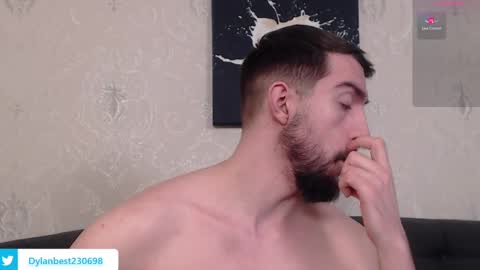 Snapshot of dylan_starxx chatting on January 7, 1:28 am Dylan online show from January 7, 1:28 am