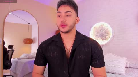 dylan_vega01 online show from March 19, 1:14 pm
