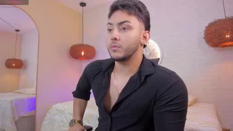 dylan_vega01 online show from March 12, 3:20 pm
