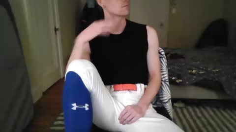 All-American Boy online show from March 14, 6:20 am