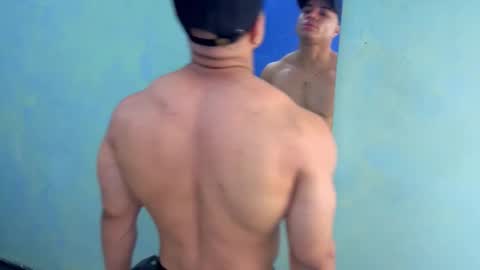 dylanguss online show from December 17, 12:12 pm