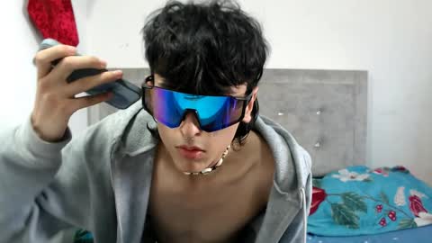 dylann ross online show from April 14, 6:51 pm