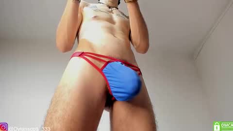 Snapshot of dylanscott_106 chatting on October 14, 6:37 pm dylanscott_106 online show from October 14, 6:37 pm