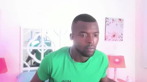 Snapshot of dylantaylor_1 chatting on February 10, 2:08 am Dylan Taylor online show from February 10, 2:08 am