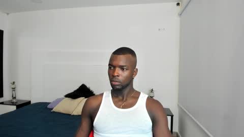 Snapshot of dylantaylor_1 chatting on January 29, 3:44 am Dylan Taylor online show from January 29, 3:44 am