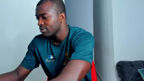 Dylan Taylor online show from April 16, 2:06 pm