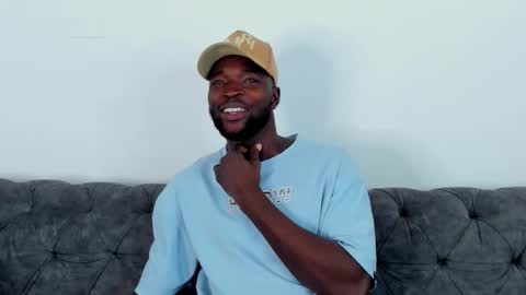 Snapshot of dylantaylor_1 chatting on October 14, 3:13 am Dylan Taylor online show from October 14, 3:13 am