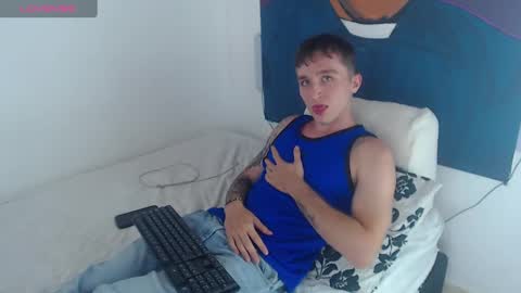 Snapshot of dylanwhite23 chatting on January 5, 3:00 am ---DYLAN--- online show from January 5, 3:00 am