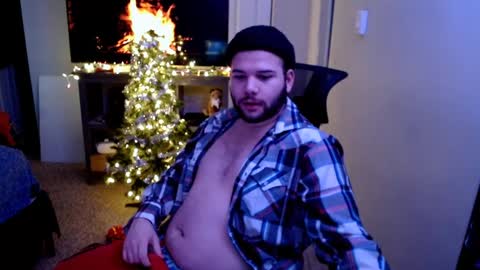 Snapshot of eastcoastboy03 chatting on December 25, 1:09 pm Matt online show from December 25, 1:09 pm
