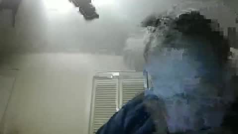 easye70938974 online show from April 8, 11:31 am