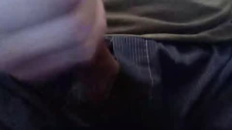 Snapshot of eat_a_peach2 chatting on March 5, 10:55 pm eat_a_peach2 online show from March 5, 10:55 pm