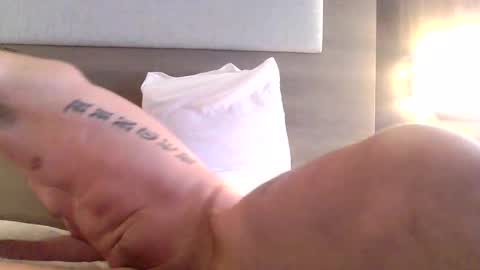 ebob0808 online show from March 20, 8:01 pm