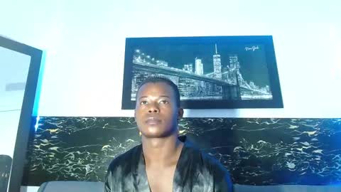 Snapshot of ebonny_stallion chatting on October 16, 6:16 pm Chris Palaz  online show from October 16, 6:16 pm