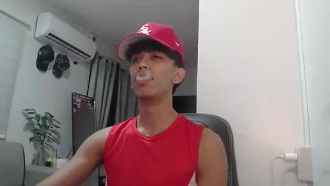 ebony_fuckboy online show from April 3, 5:10 pm