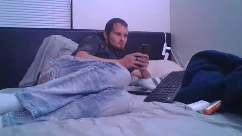 Snapshot of eclipticice94 chatting on October 5, 4:38 am eclipticice94 online show from October 5, 4:38 am