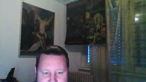 Edward online show from April 11, 5:38 pm