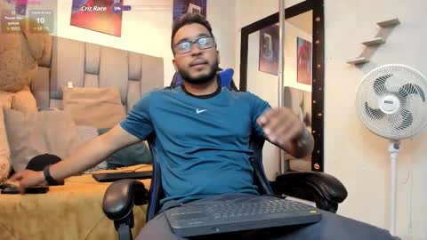 edahi1386 online show from March 27, 2:38 am