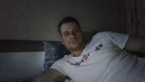 edd402901 online show from May 3, 3:31 am