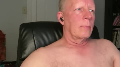 Eddy online show from December 23, 3:37 am