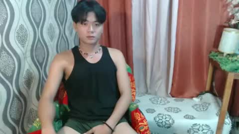 Snapshot of edelcum_xx chatting on February 12, 1:27 pm edelcum_xx online show from February 12, 1:27 pm