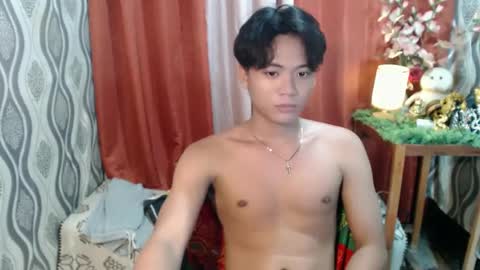 Snapshot of edelcum_xx chatting on February 13, 3:03 pm edelcum_xx online show from February 13, 3:03 pm