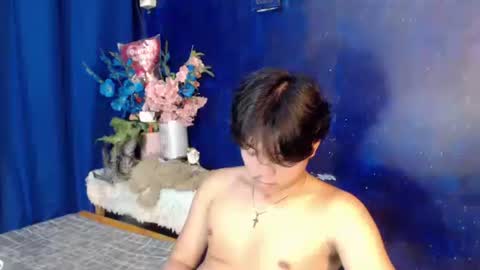 edelcum_xx online show from December 18, 2:51 am