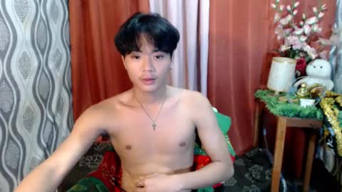Snapshot of edelcum_xx chatting on January 21, 9:28 am edelcum_xx online show from January 21, 9:28 am