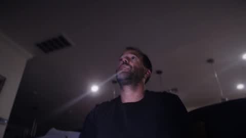 EdgeM online show from December 14, 1:56 am