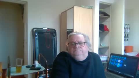 edst65 online show from January 22, 1:32 pm