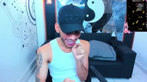 Snapshot of edward_24_ chatting on January 5, 4:04 am Edward Colleman online show from January 5, 4:04 am